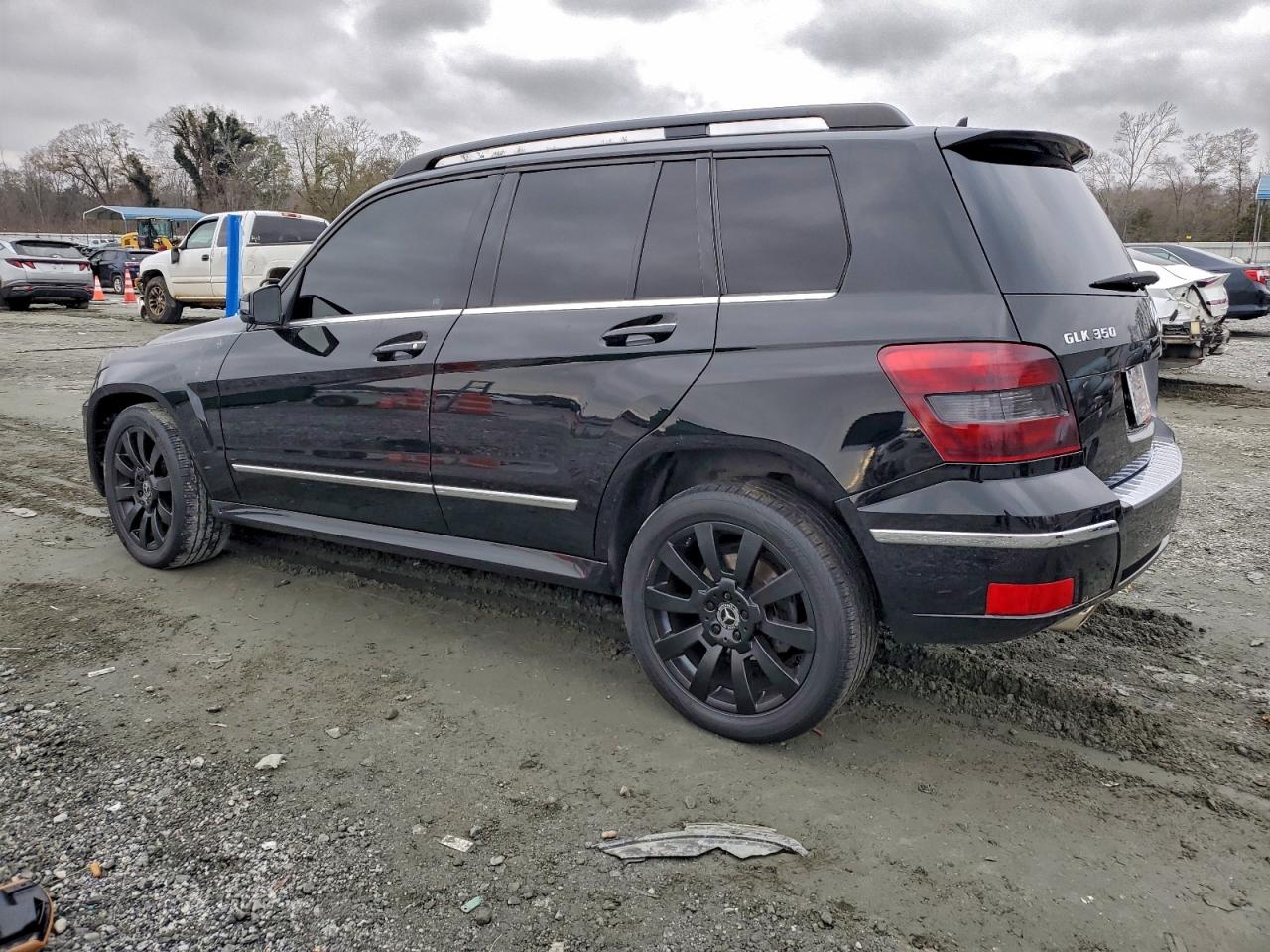 Фото: WDCGG8HB3CF930422