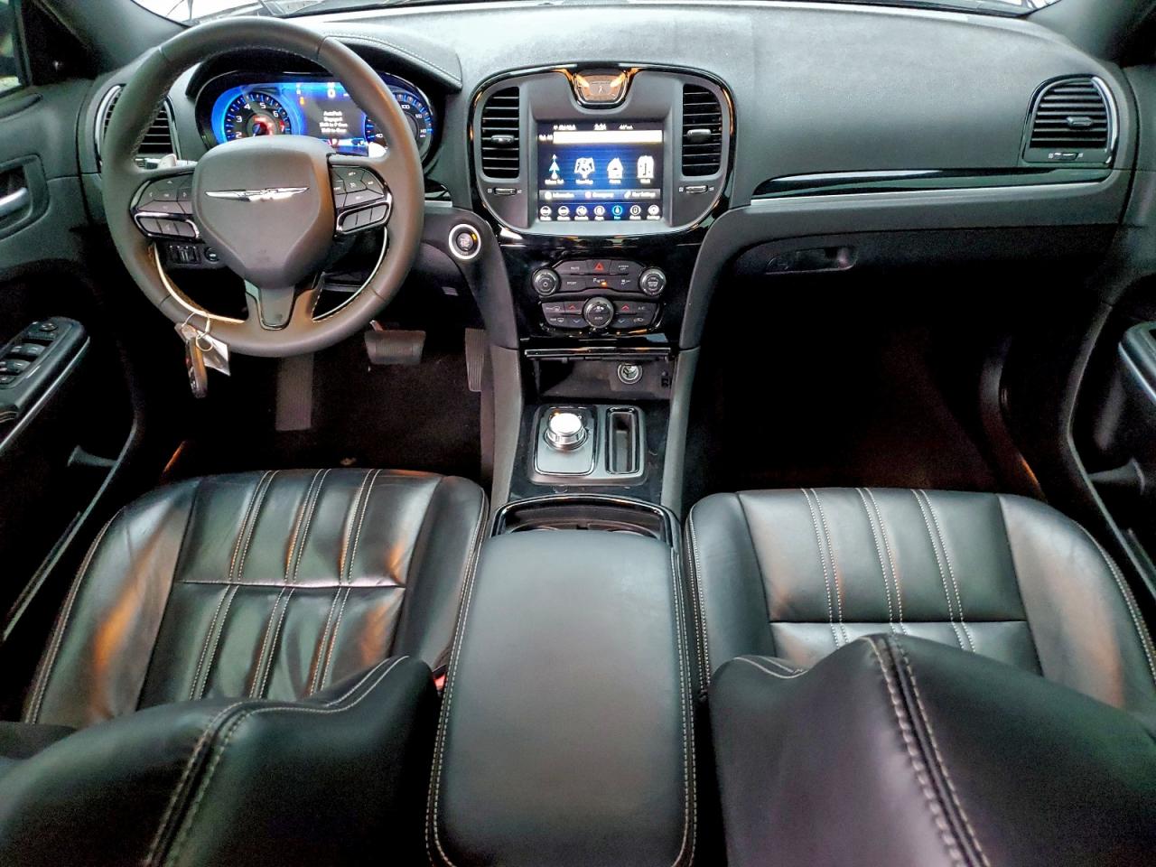 2023 Chrysler 300 S VIN: 2C3CCABG7PH637241 Lot: 96370075