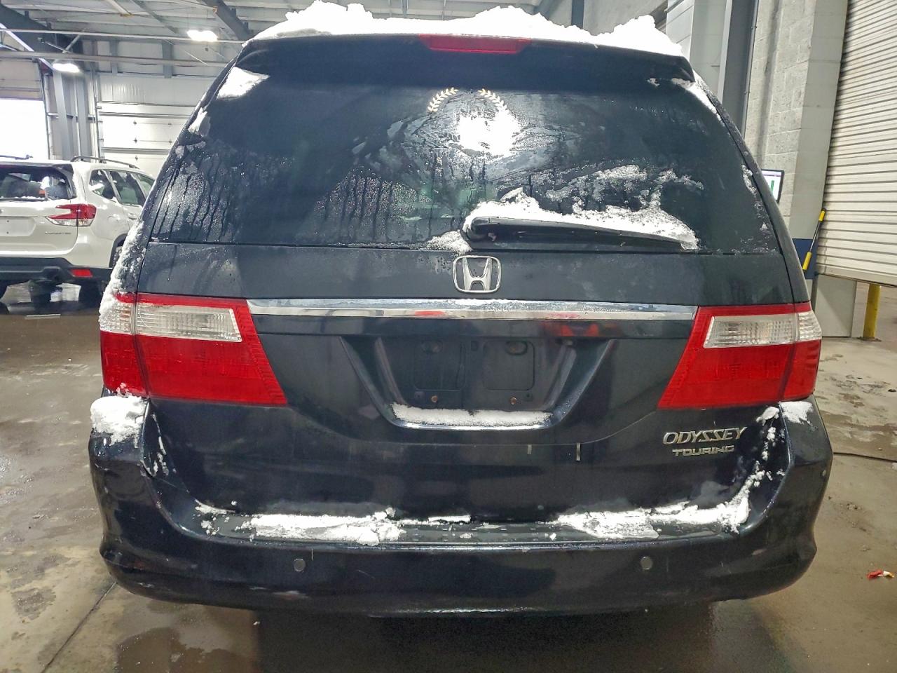 2005 Honda Odyssey Touring VIN: 5FNRL388X5B067515 Lot: 96008945