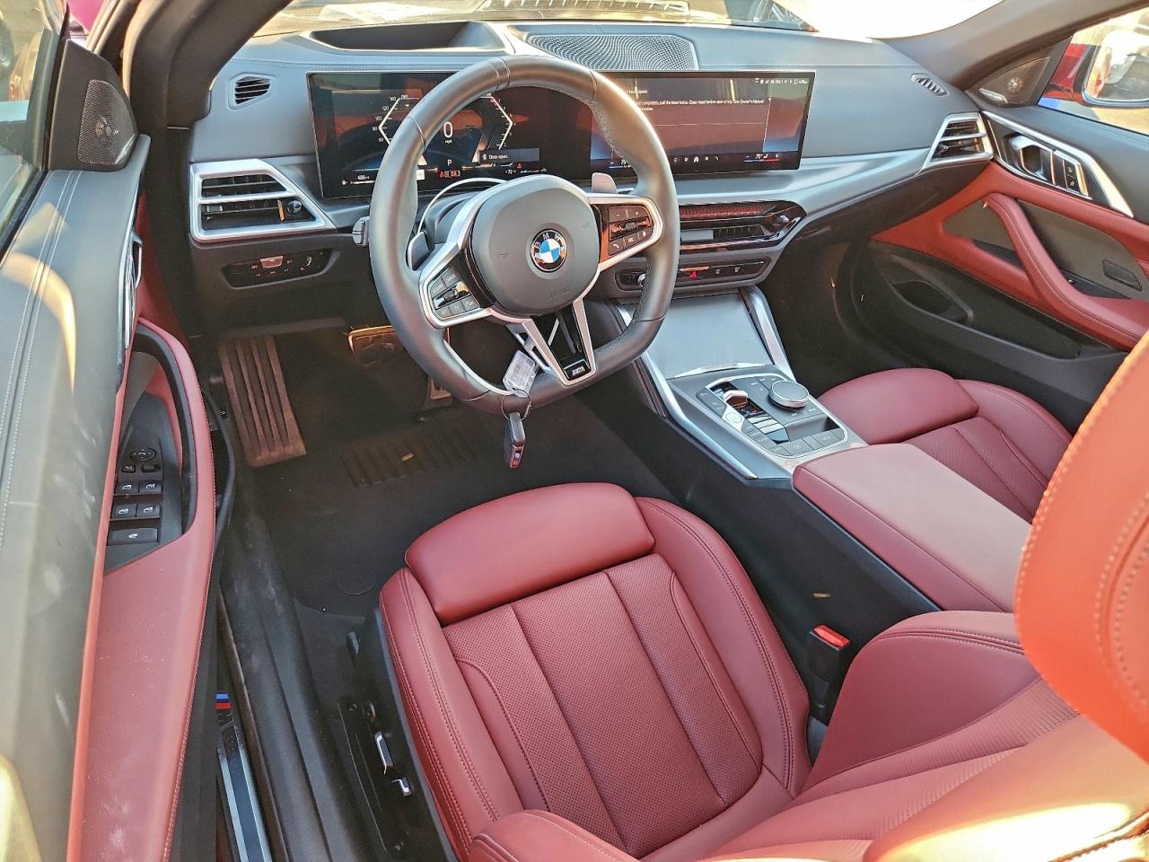 Фото: WBA33DB03TCV79218