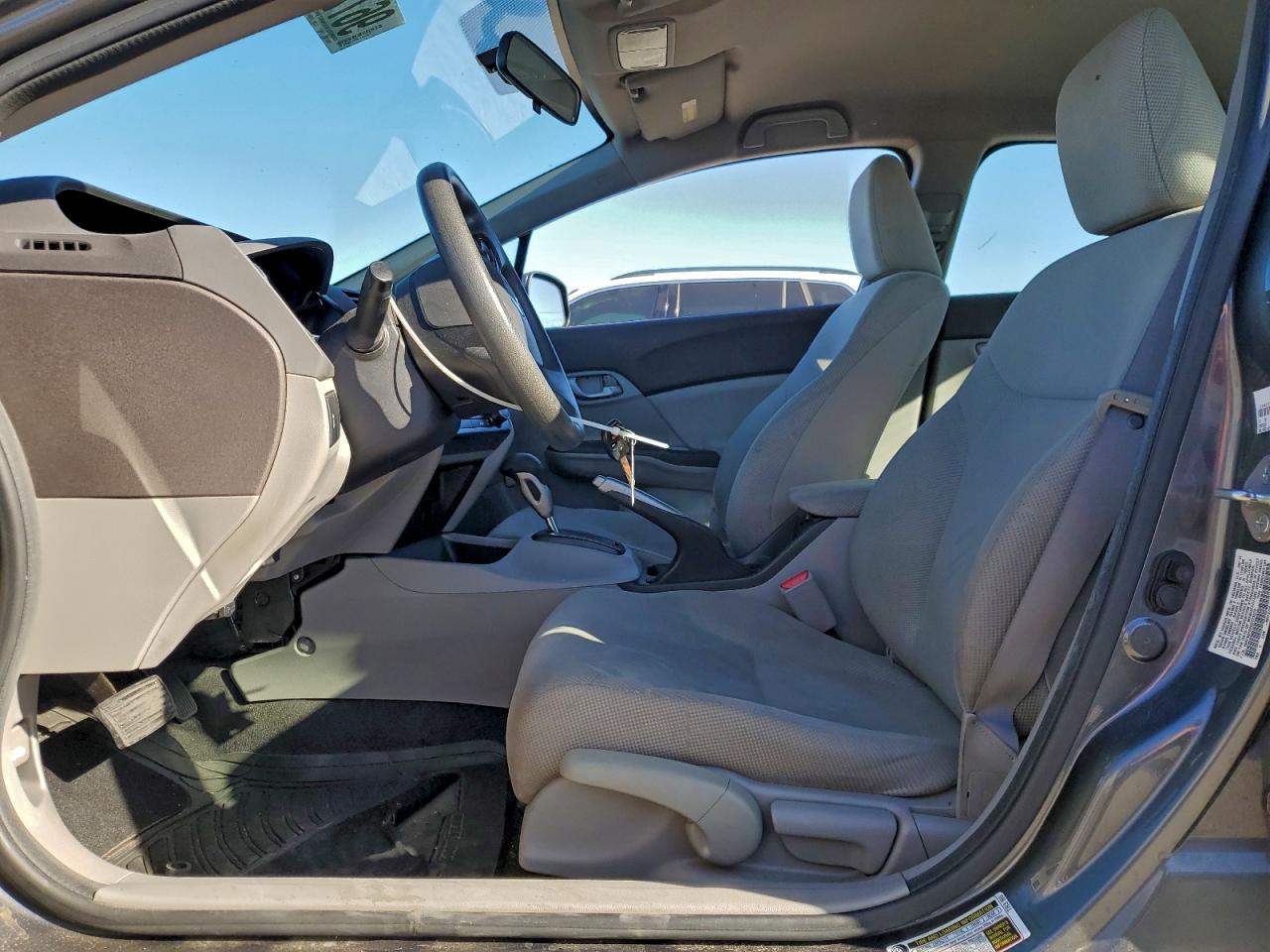 2012 Honda Civic Lx VIN: 19XFB2F52CE373572 Lot: 96723695