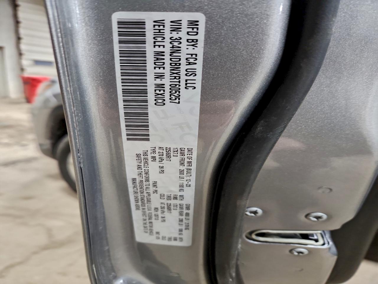 2024 Jeep Compass Latitude VIN: 3C4NJDBNXRT605257 Lot: 98075495