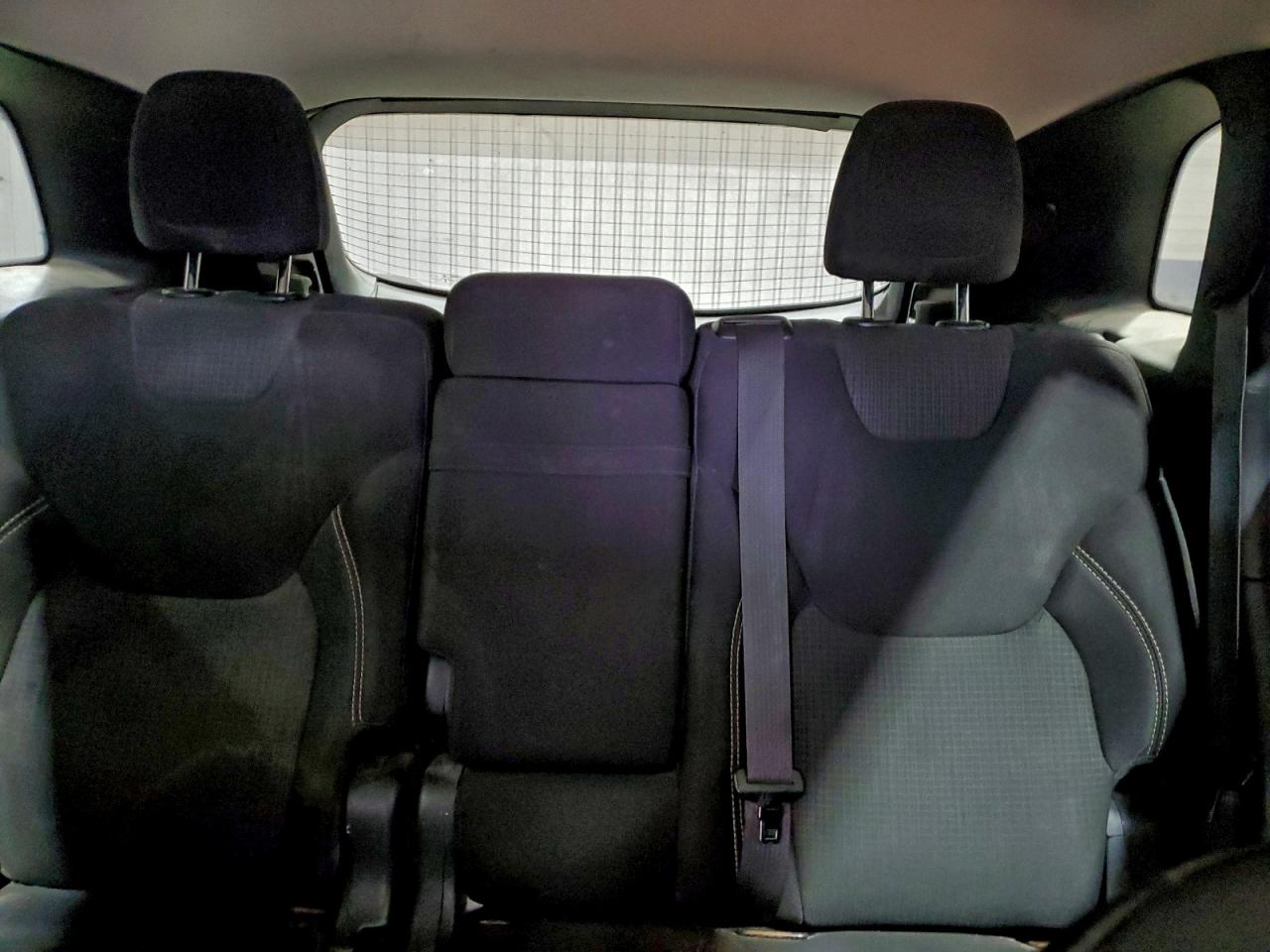 2015 Jeep Cherokee Latitude VIN: 1C4PJLCB1FW690261 Lot: 97192075