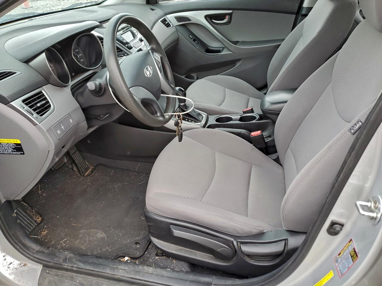 2016 Hyundai Elantra Se VIN: 5NPDH4AE3GH795781 Lot: 98237515