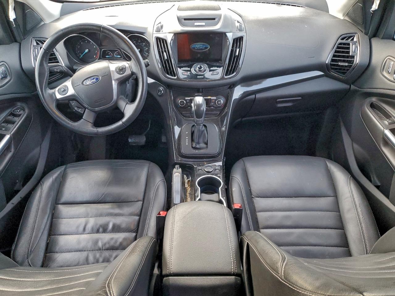 2016 Ford Escape Titanium VIN: 1FMCU9JX7GUA57800 Lot: 94922645