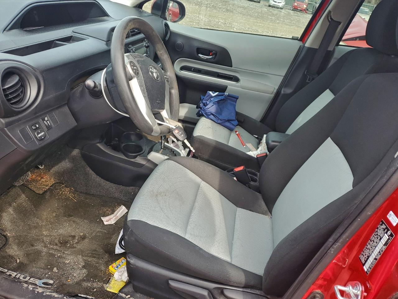 2014 Toyota Prius C VIN: JTDKDTB33E1562322 Lot: 94892505