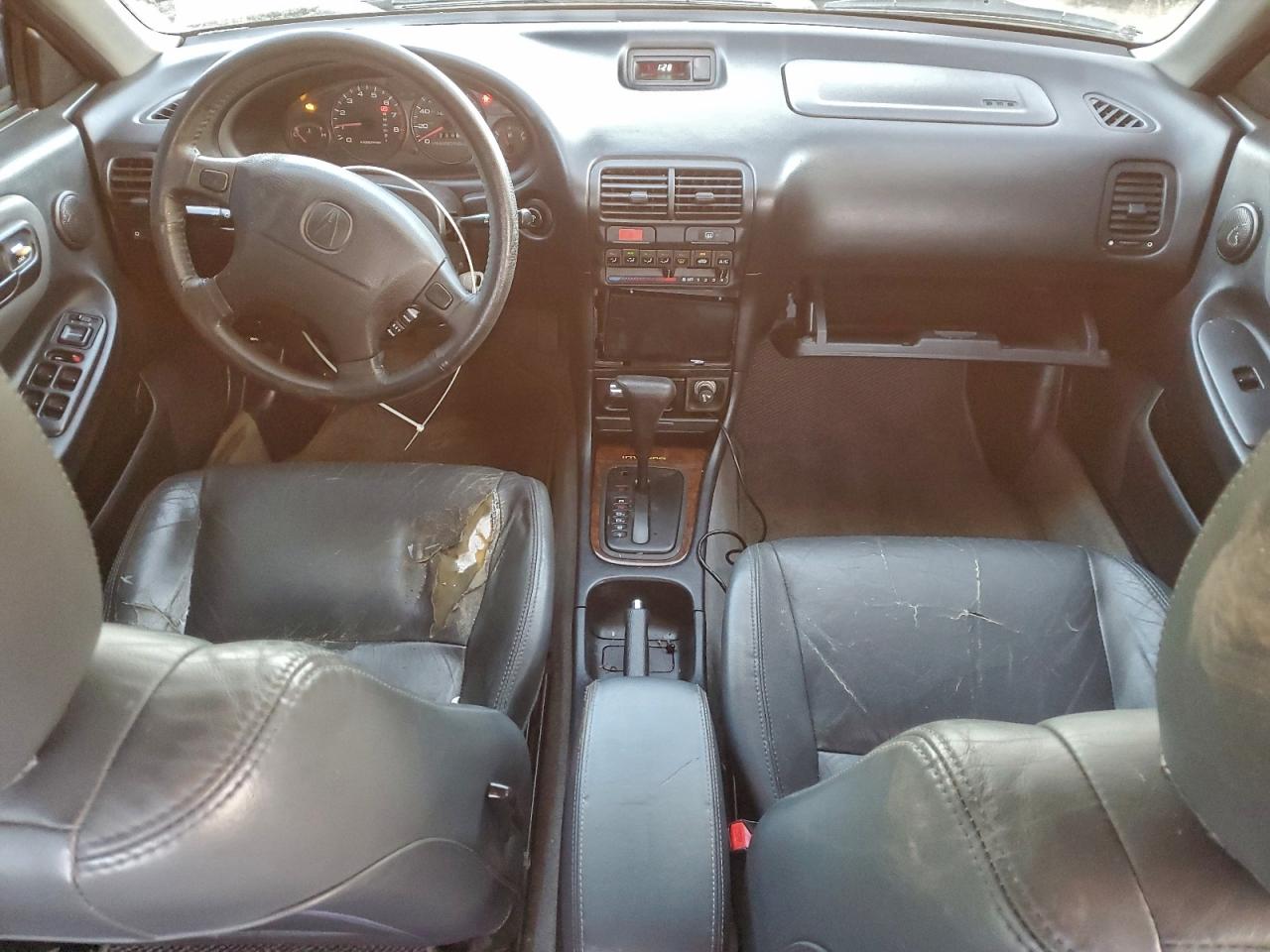 2000 Acura Integra Gs VIN: JH4DB7664YS000811 Lot: 95683755