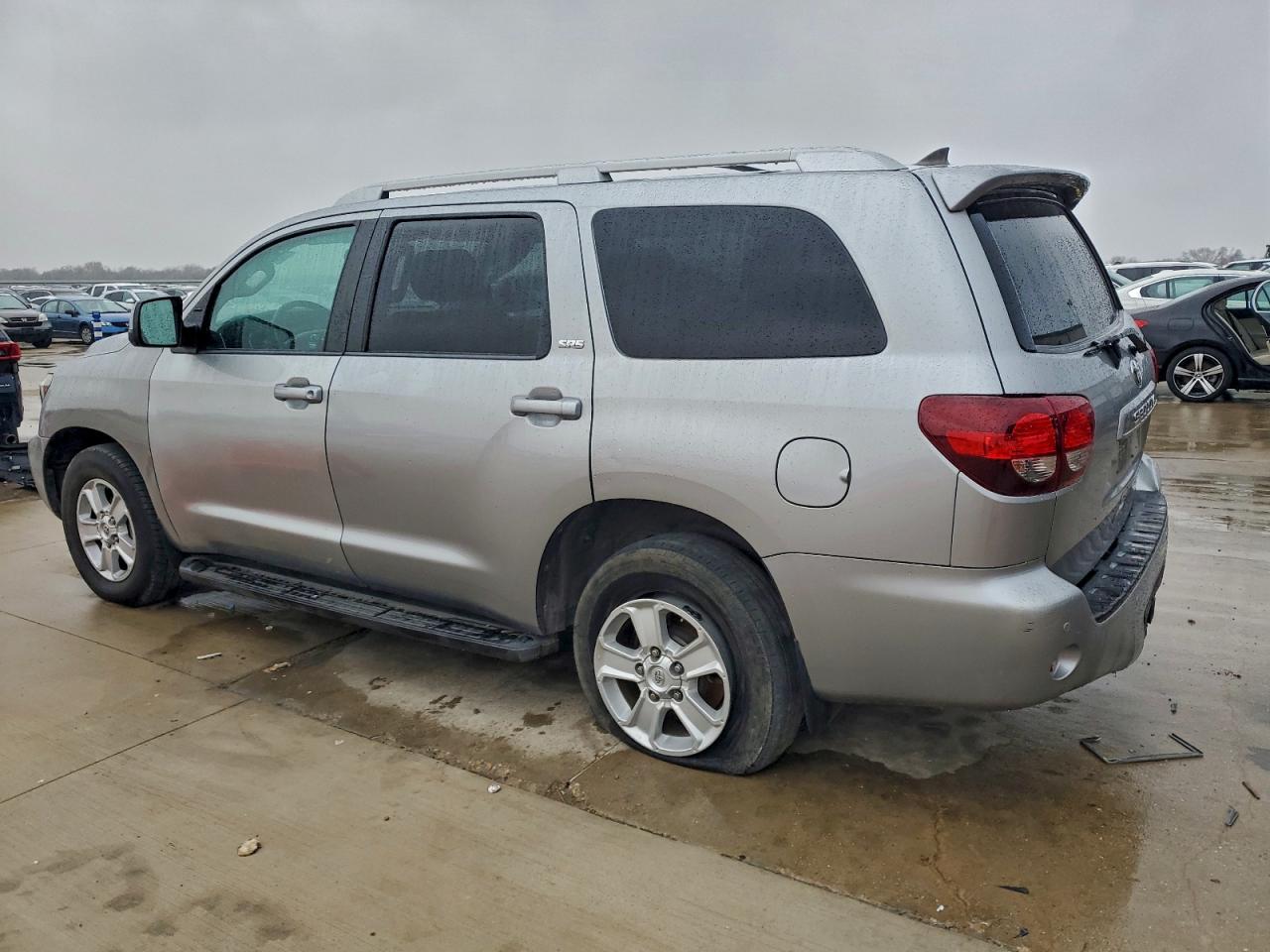 2019 Toyota Sequoia Sr5 VIN: 5TDBY5G10KS170694 Lot: 94567485