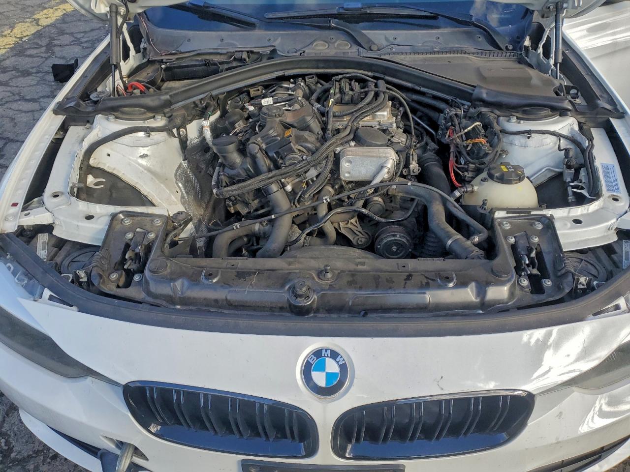 2015 BMW 320 I VIN: WBA3B1G54FNT02236 Lot: 96807535