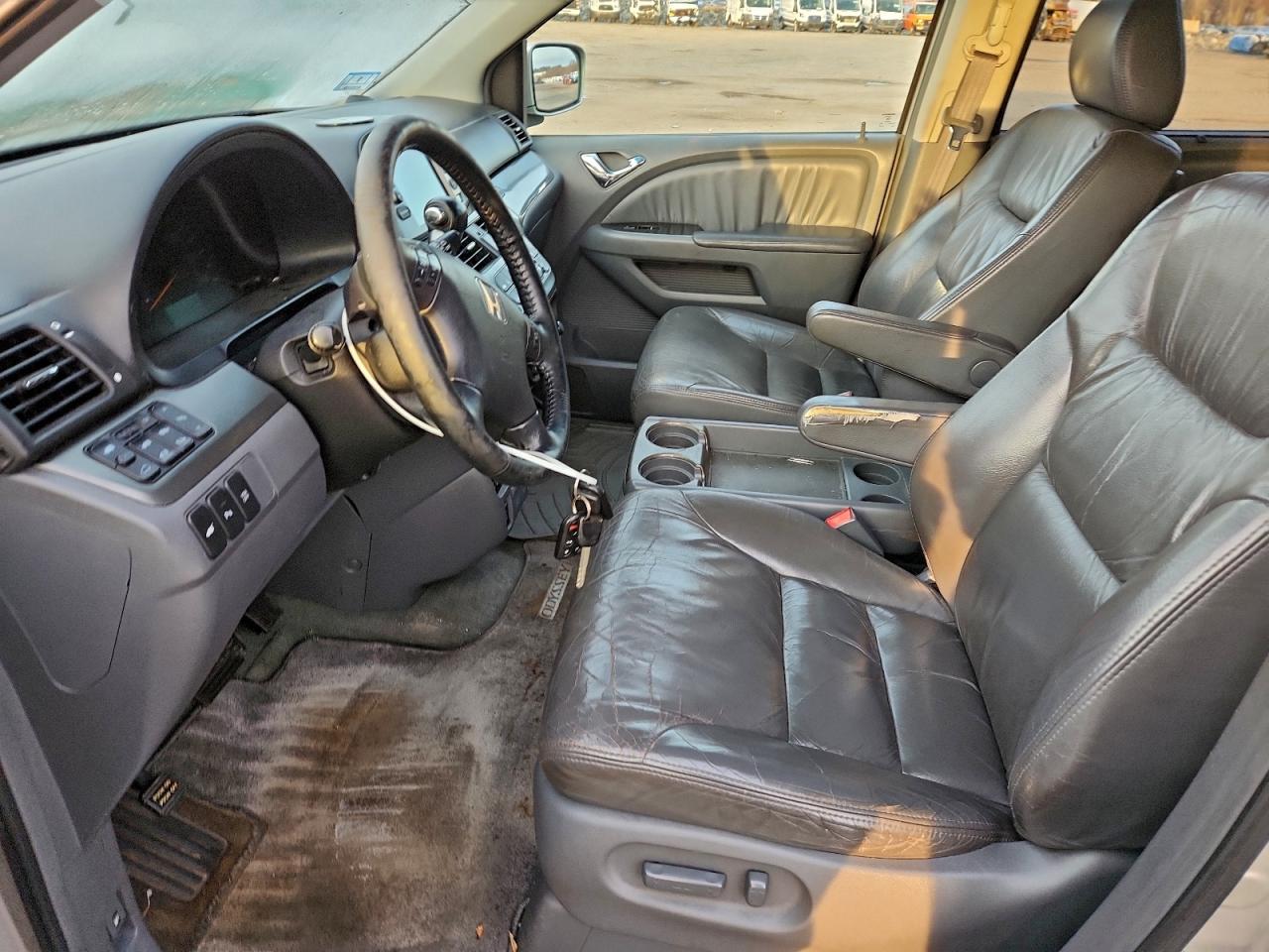 2006 Honda Odyssey Touring VIN: 5FNRL38886B088560 Lot: 95270795