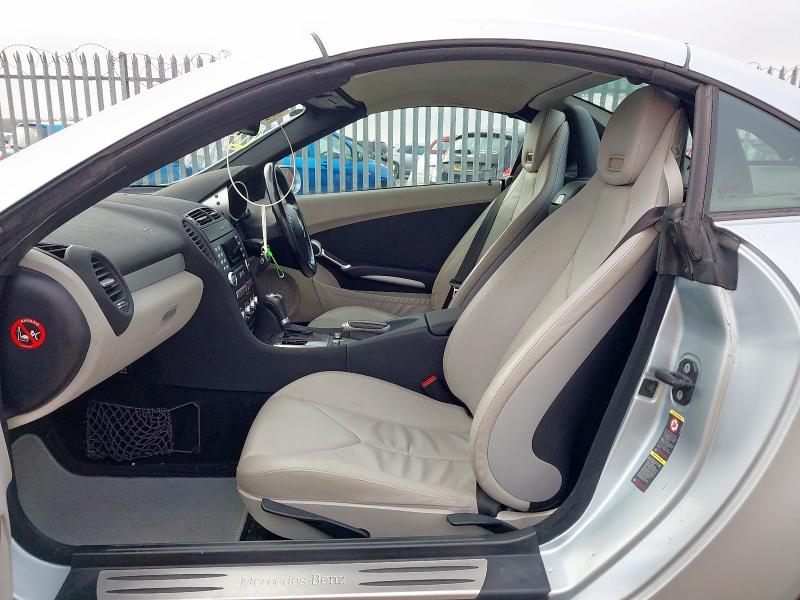 2005 MERCEDES-BENZ SLK SLK 200K 2DR TIP AUTO