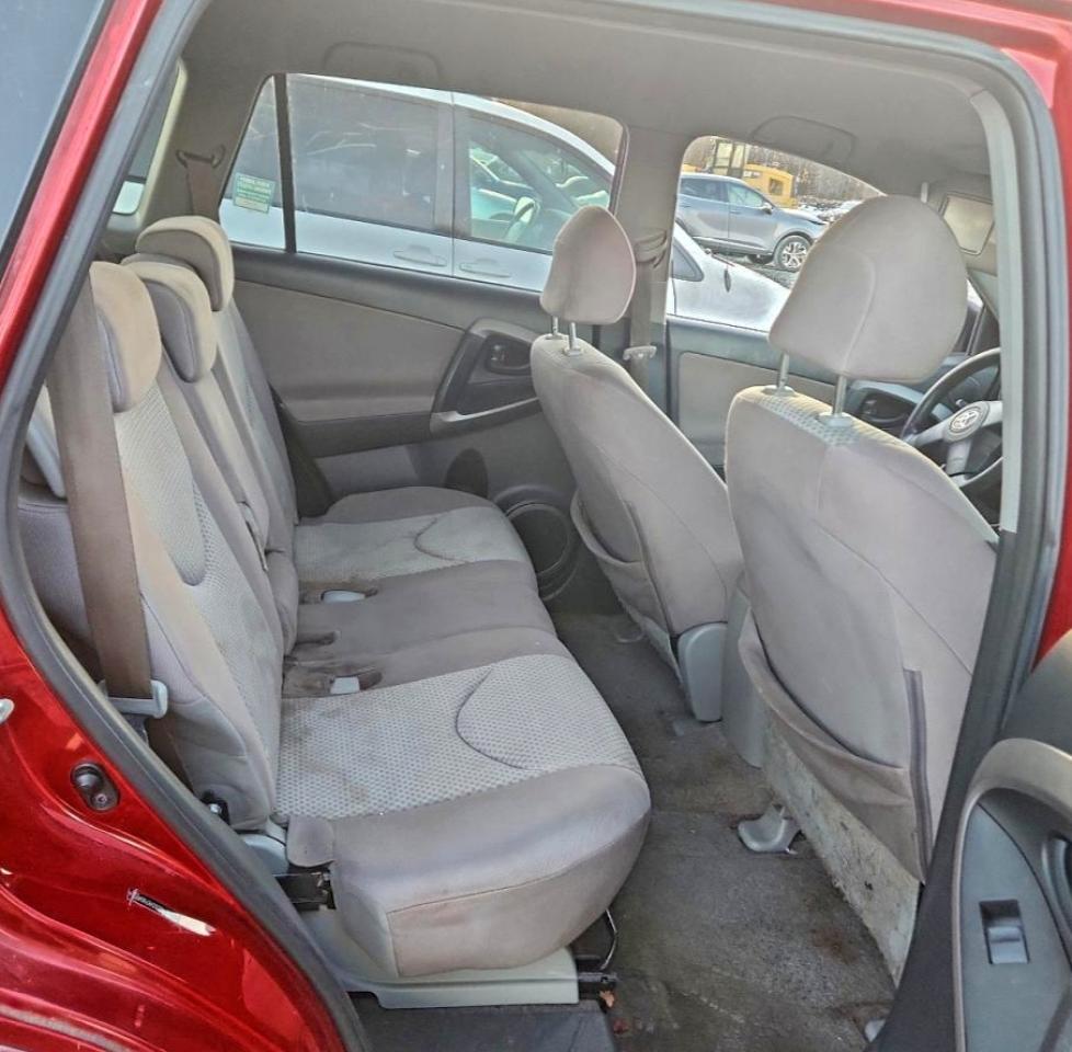 2007 Toyota Rav4 VIN: JTMBD33V876049556 Lot: 93944775