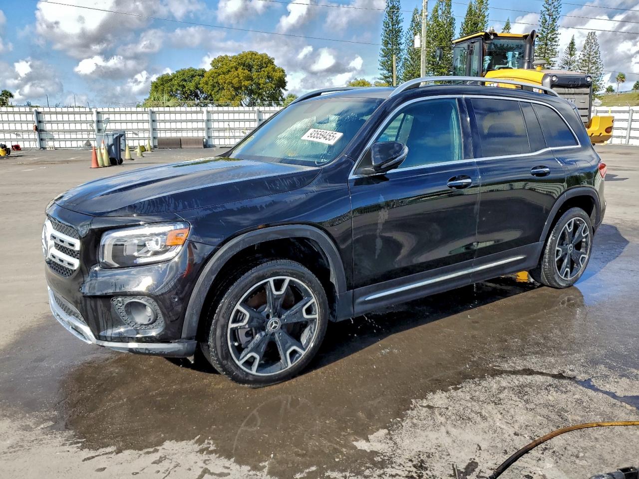 Фото: W1N4M4GB1PW302465