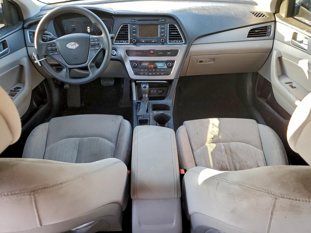 2016 Hyundai Sonata Hybrid VIN: KMHE24L1XGA036208 Lot: 96333965