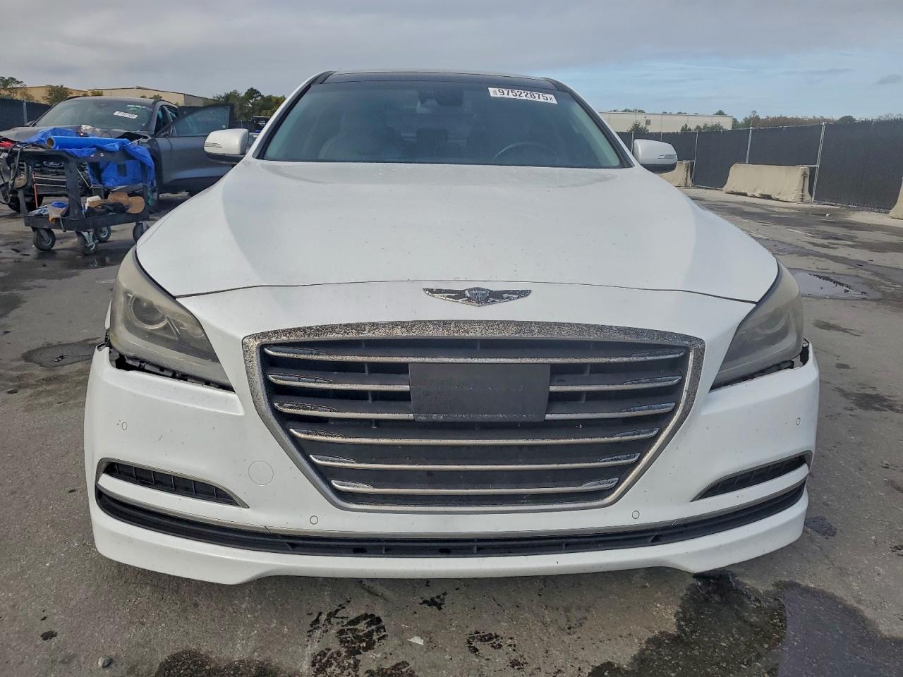 2015 Hyundai Genesis 3.8L VIN: KMHGN4JE7FU088236 Lot: 97522875