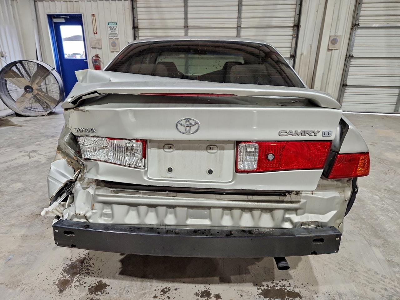 2000 Toyota Camry Ce VIN: 4T1BG22K1YU691702 Lot: 94885495