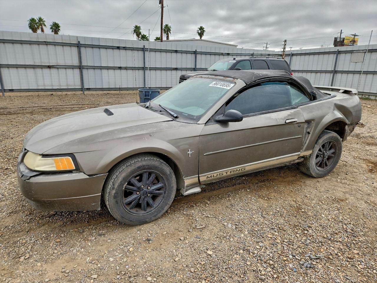 2002 Ford Mustang VIN: 1FAFP444X2F209861 Lot: 96010695