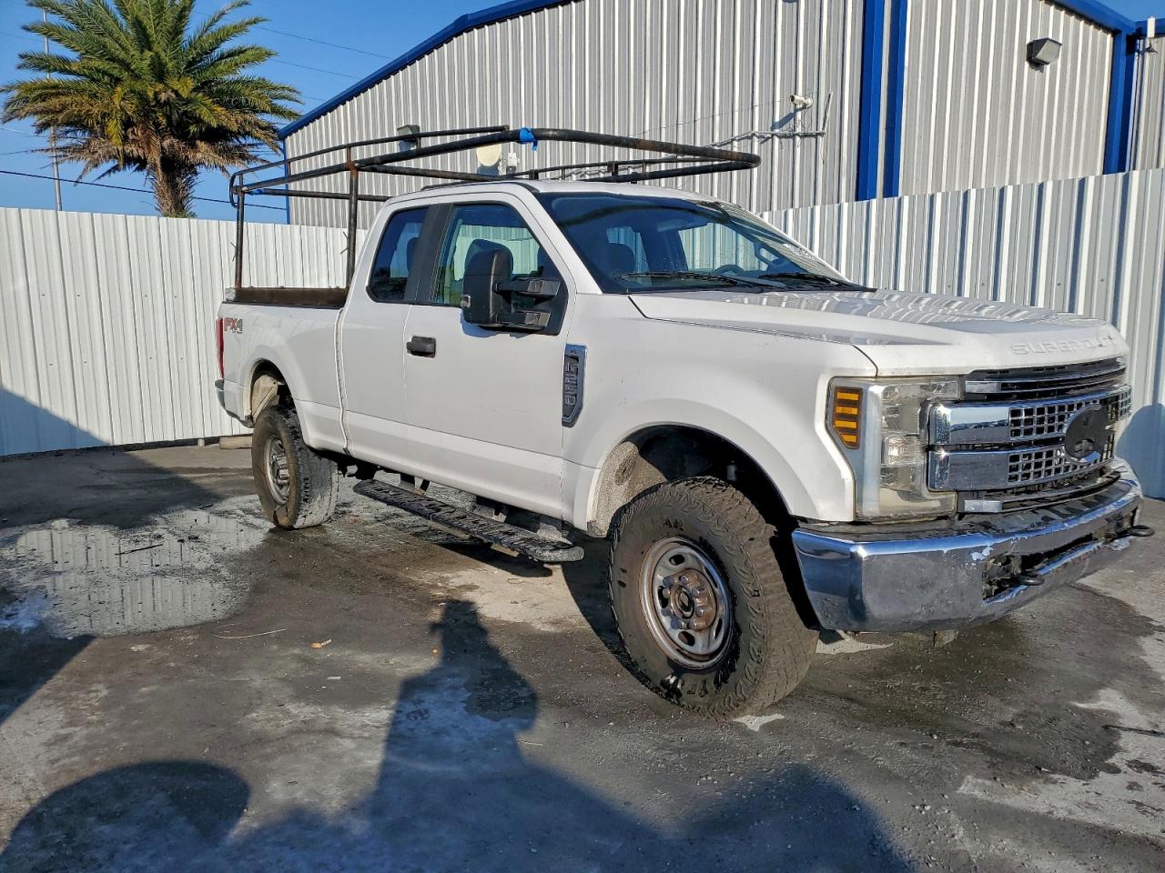 F250