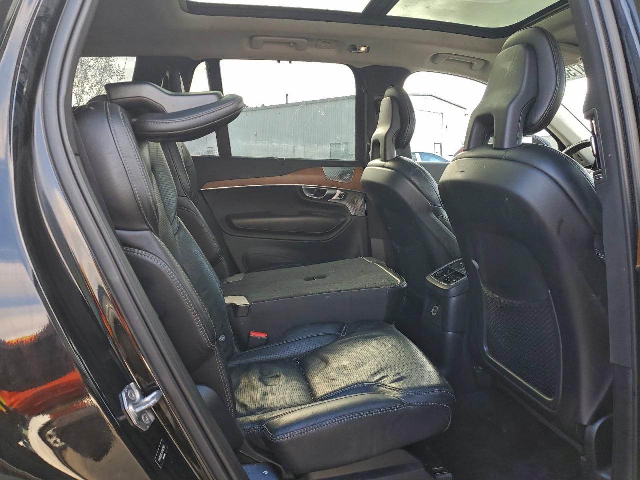 2017 Volvo Xc90 T8 VIN: YV4BC0PL4H1187505 Lot: 94756405