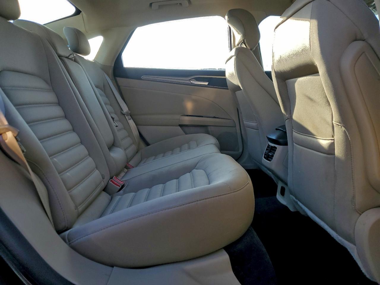 2015 Ford Fusion Se VIN: 3FA6P0H70FR122699 Lot: 95671075