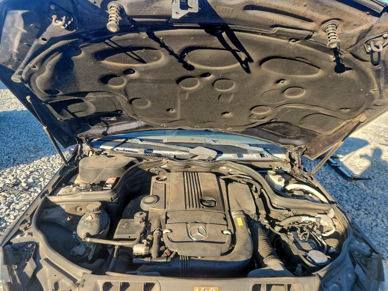 2014 Mercedes-Benz C 250 VIN: WDDGF4HBXER305525 Lot: 95021915