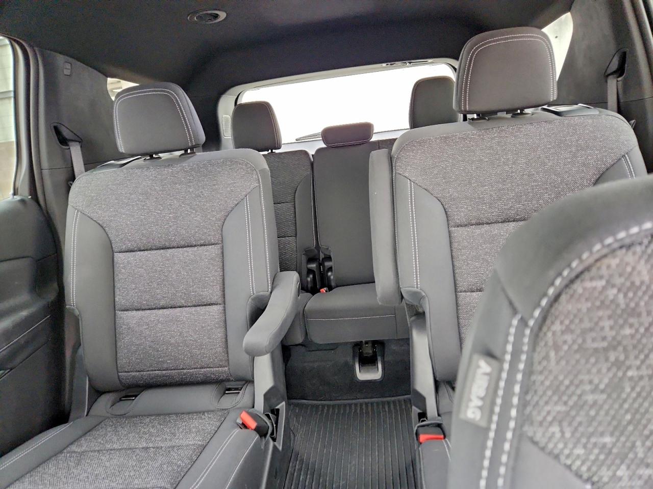 2025 Chevrolet Traverse Lt VIN: 1GNERGRS5SJ242361 Lot: 95458435