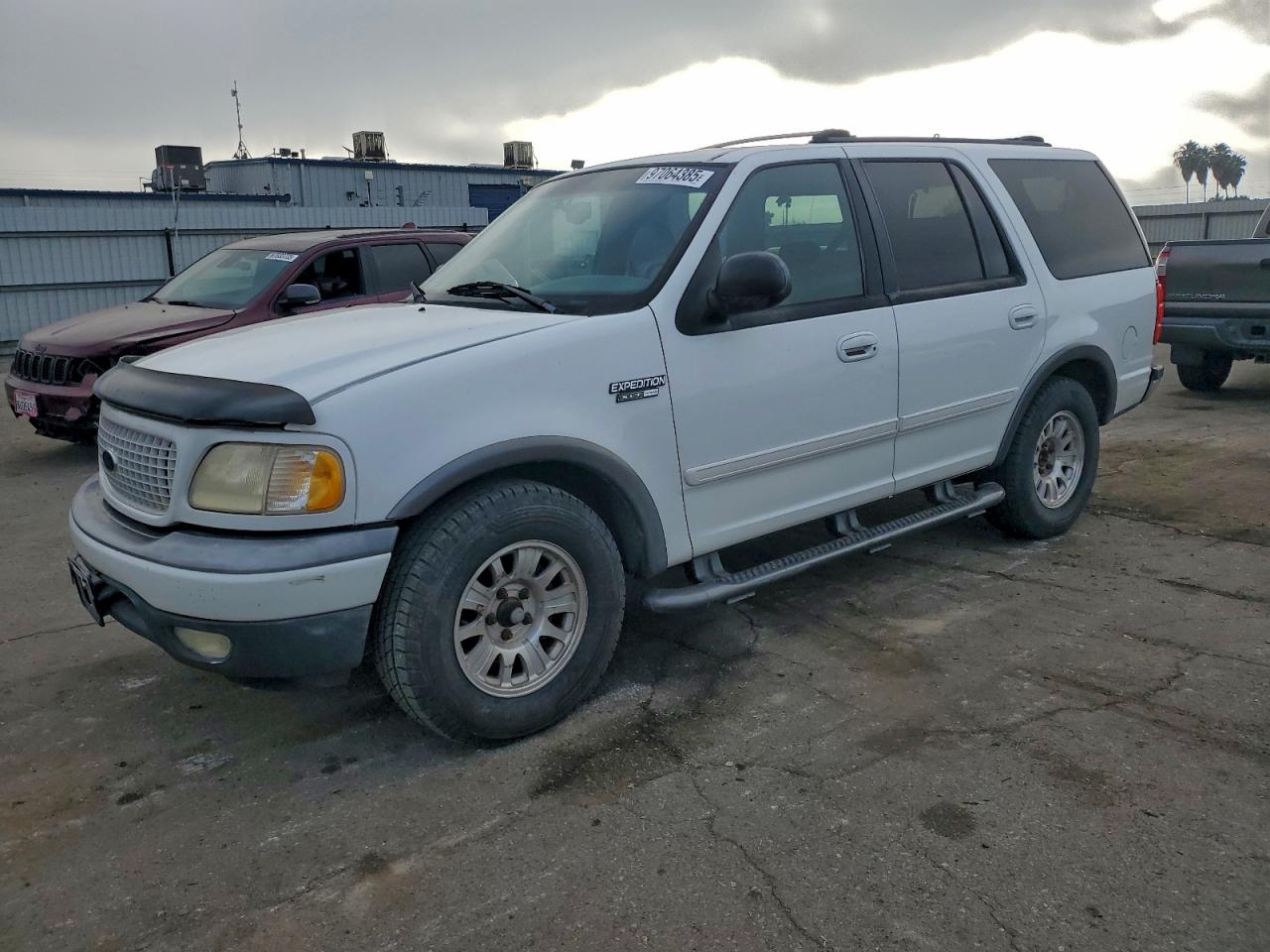 2001 Ford Expedition Xlt VIN: 1FMRU15L01LA32821 Lot: 97064385