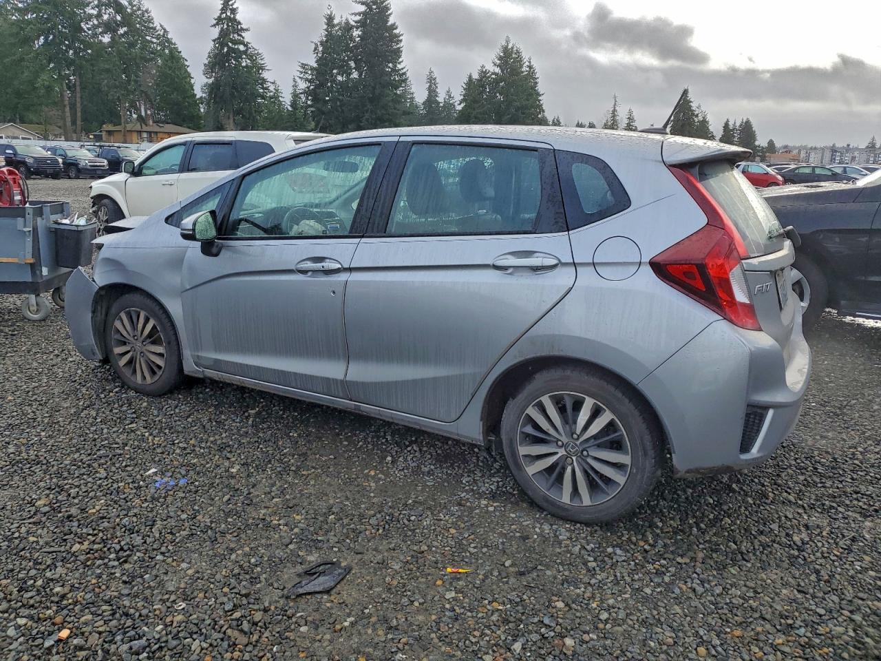 2017 Honda Fit Ex VIN: 3HGGK5H99HM702207 Lot: 97215535