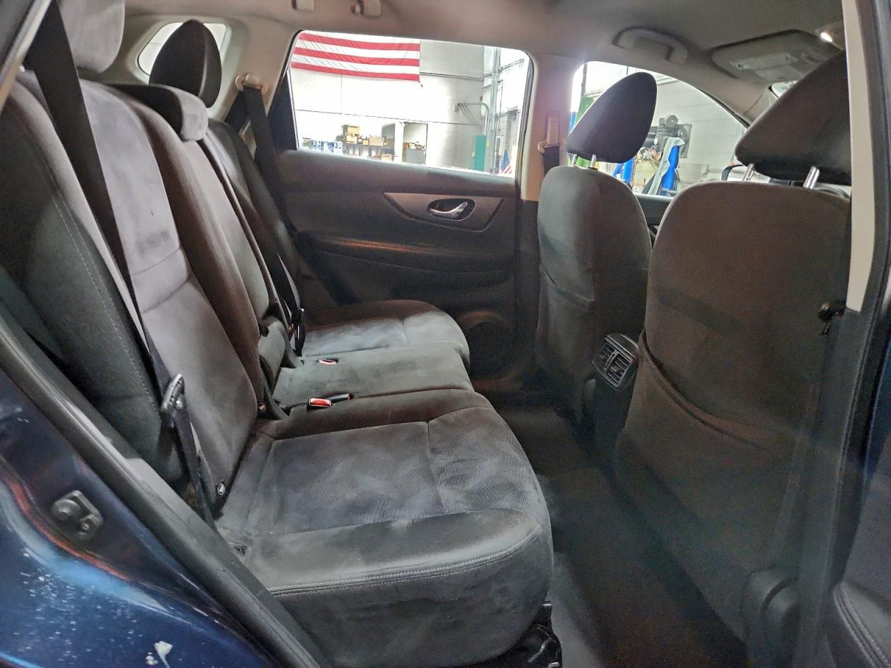 2015 Nissan Rogue S VIN: KNMAT2MV9FP548608 Lot: 95307455