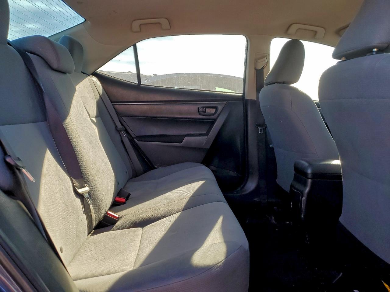 2014 Toyota Corolla L VIN: 5YFBURHEXEP116014 Lot: 96781785