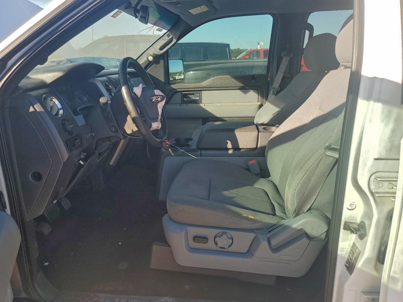 2013 Ford F150 Supercrew VIN: 1FTFW1CT1DFA09202 Lot: 93768145