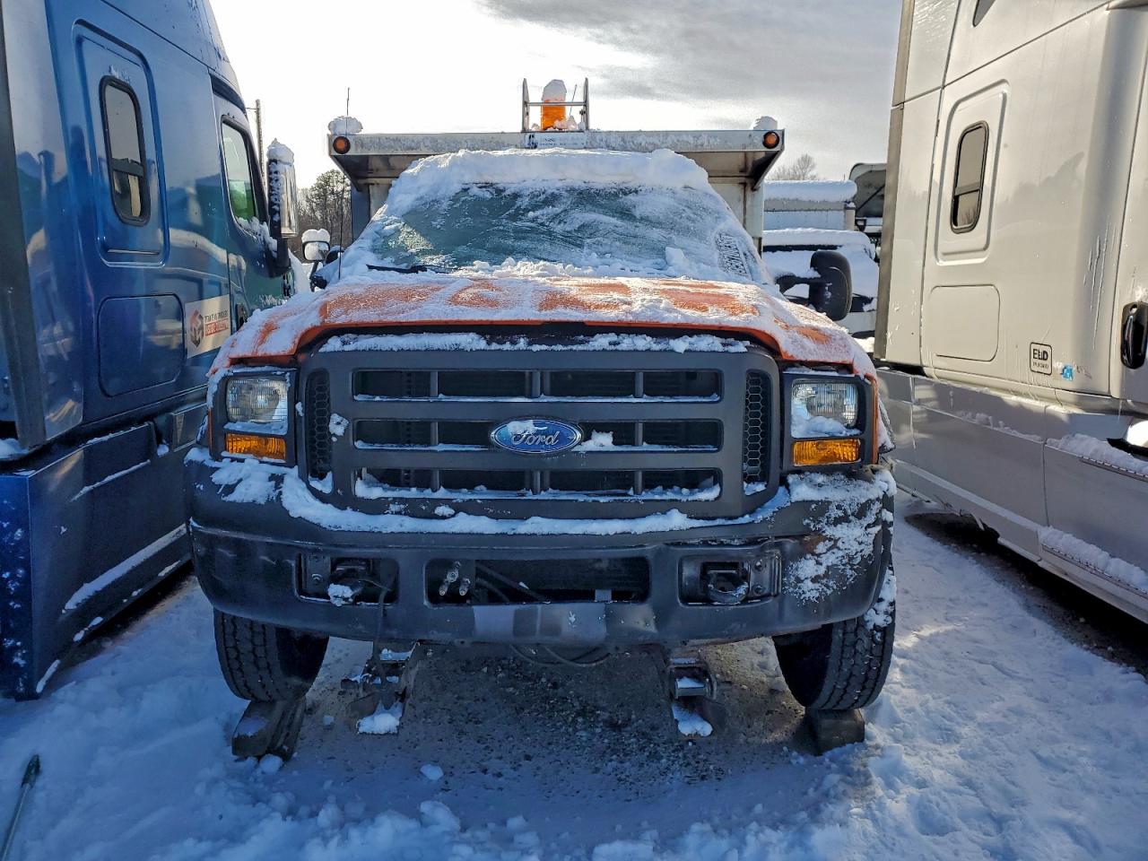 2007 Ford F550 Super Duty Dump Truck VIN: 1FDAF57P07EB08937 Lot: 95670035