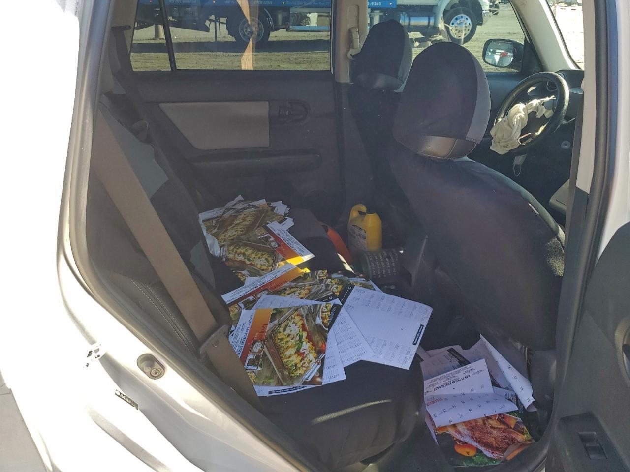 2008 Toyota Scion Xb VIN: JTLKE50E881056605 Lot: 96531955