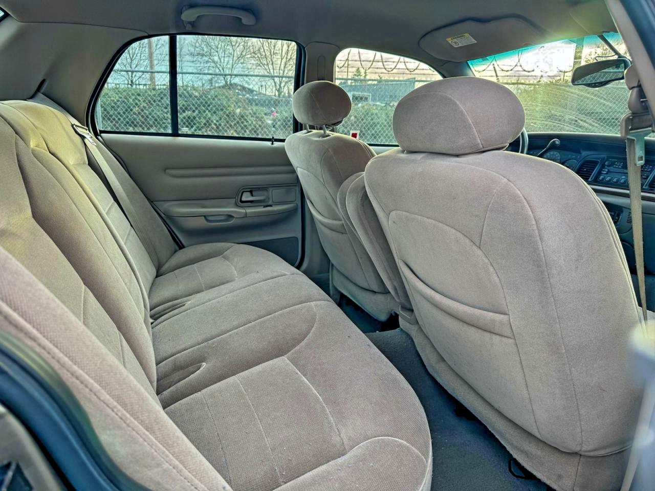 2001 Ford Crown Victoria Lx VIN: 2FAFP74W41X162882 Lot: 97671745