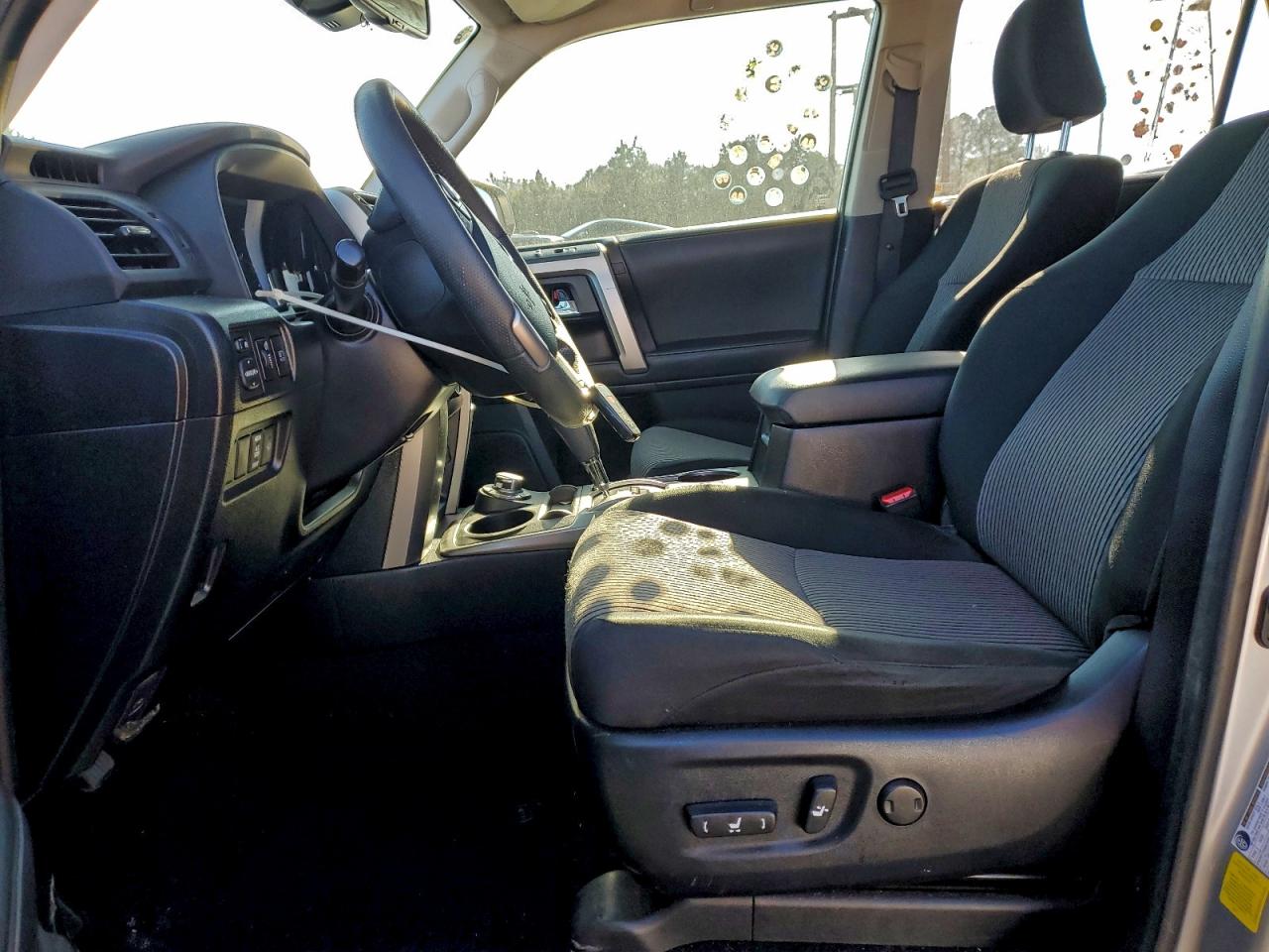 2023 Toyota 4Runner Se VIN: JTEMU5JR6P6133025 Lot: 95208375