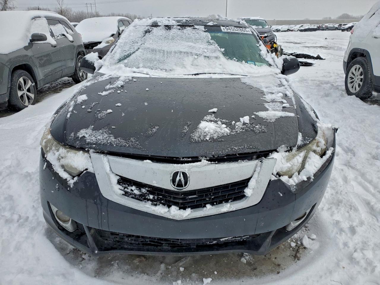 Фото: JH4CU2F65DC001950