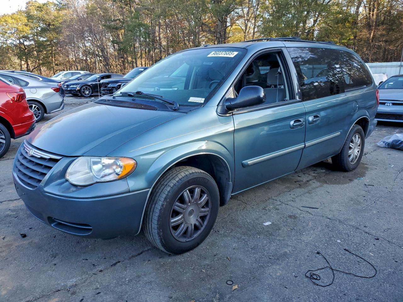 2006 Chrysler Town & Country Touring