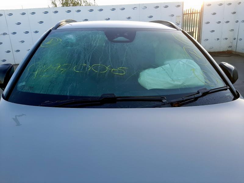 2023 VOLVO XC40 2.0 B3P PLUS DARK 5DR AUTO