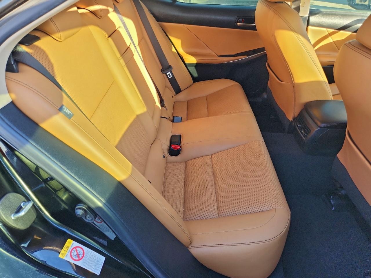 2018 Lexus Is 300 VIN: JTHBA1D23J5063829 Lot: 96502845