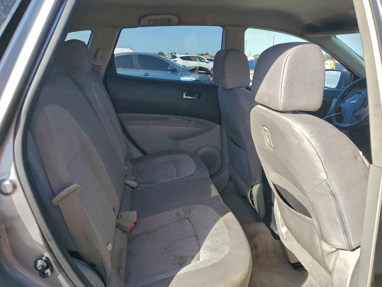 2013 Nissan Rogue S VIN: JN8AS5MT5DW010868 Lot: 94811825