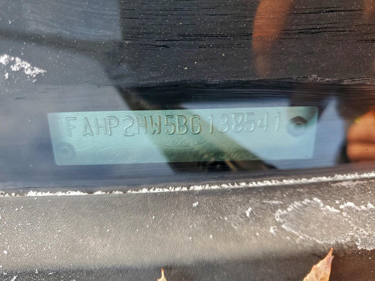 2011 Ford Taurus Sel VIN: 1FAHP2HW5BG138541 Lot: 94741115