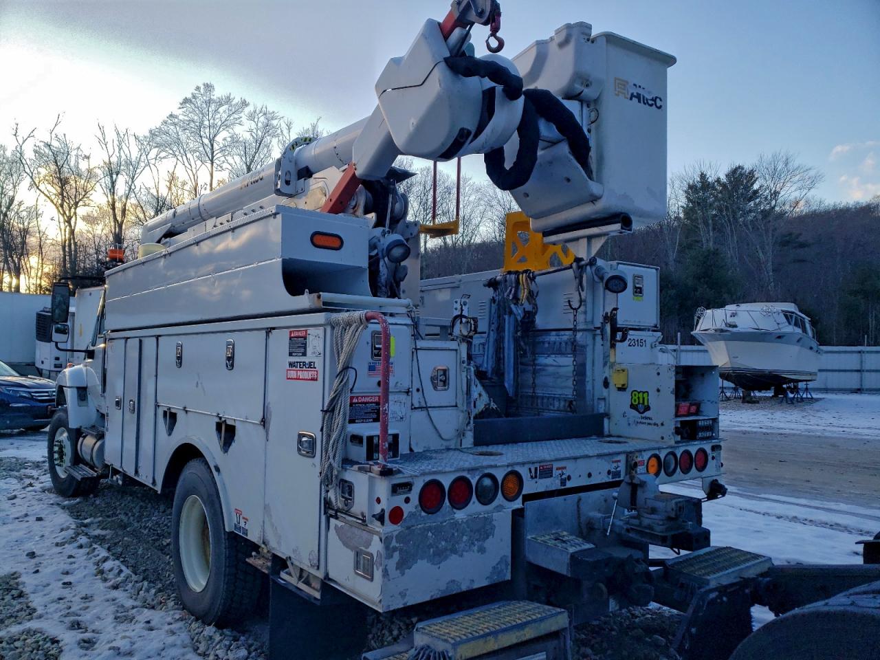 2015 International 7400 Bucket Truck VIN: 1HTWCAAR3FH679005 Lot: 96699705