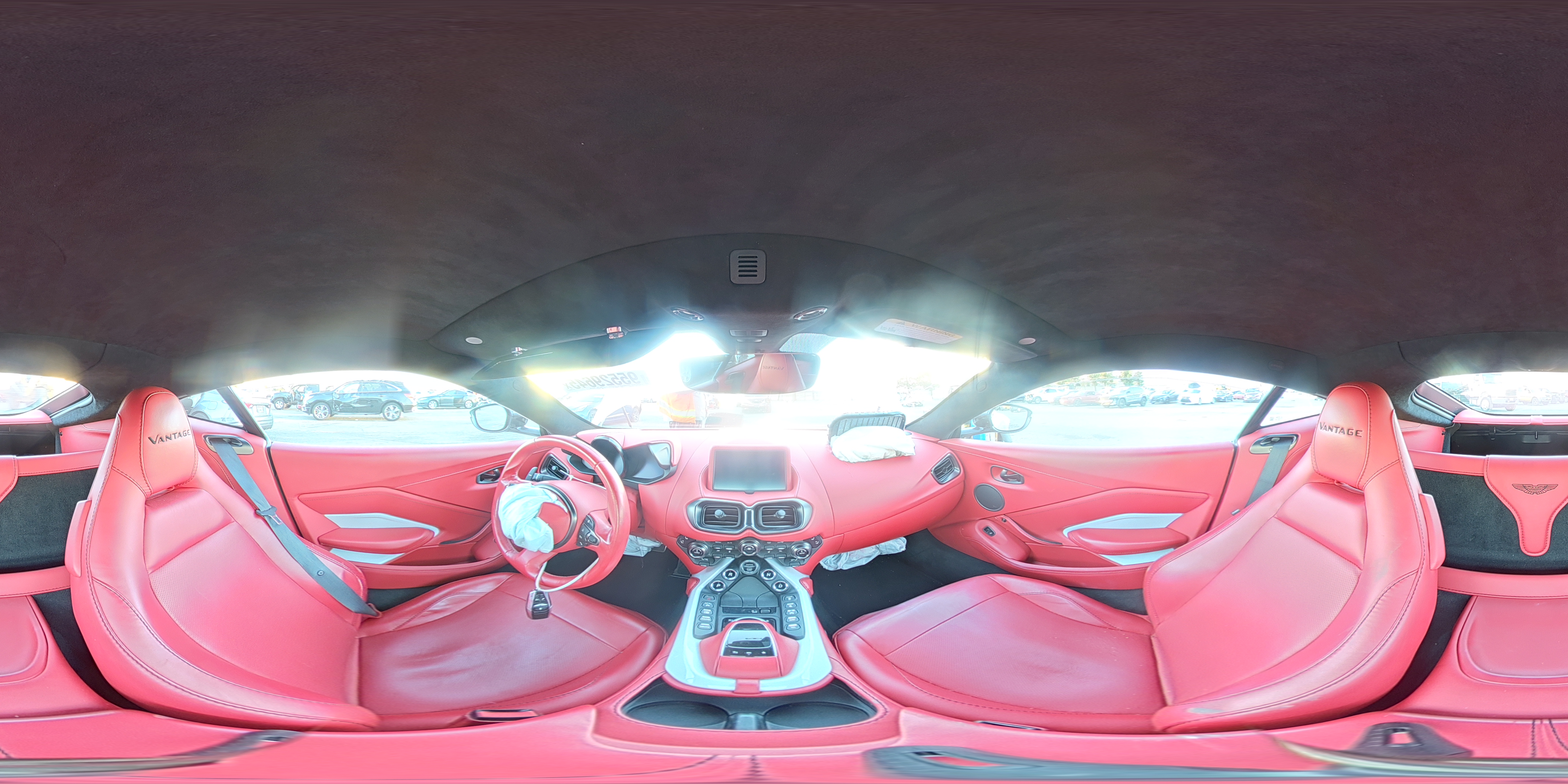 2019 Aston Martin Vantage VIN: SCFSMGAW0KGN01121 Lot: 95529645