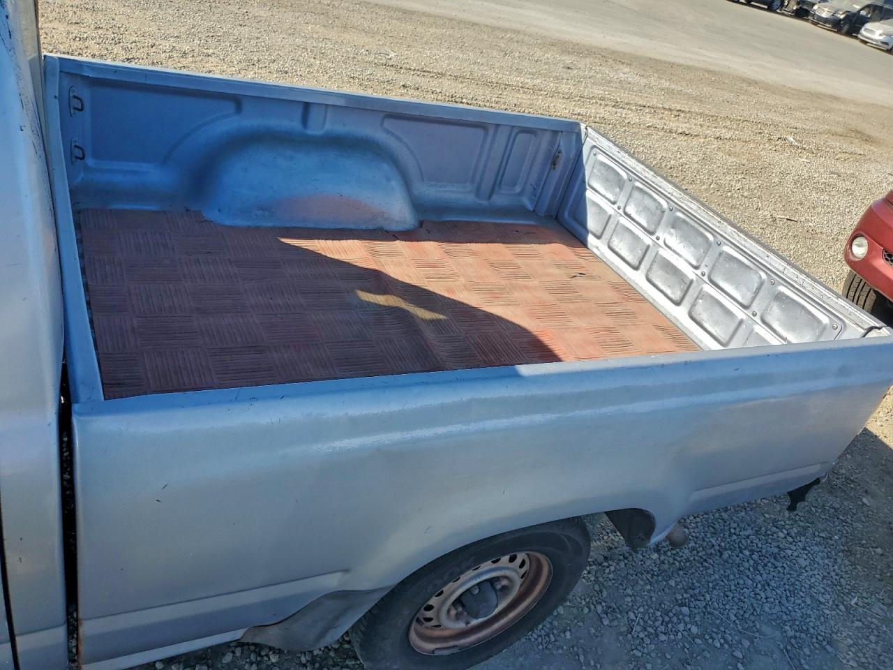 1991 Toyota Pickup 1/2 Ton Short Wheelbase VIN: JT4RN81A7M0065206 Lot: 96237665