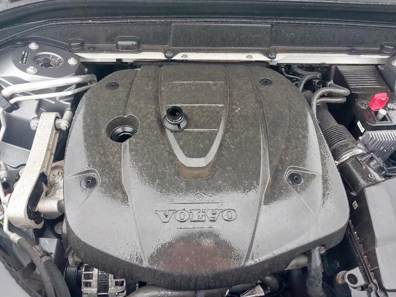 2018 VOLVO XC60 2.0 D4 R DESIGN 5DR AWD GEARTRONIC