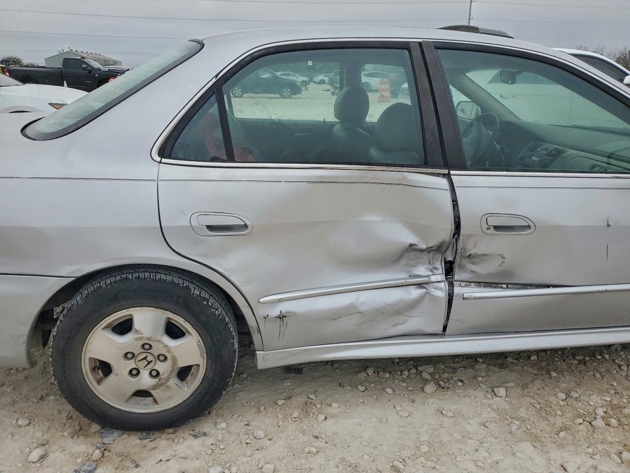 2001 Honda Accord Ex VIN: 1HGCG16501A068281 Lot: 94784295