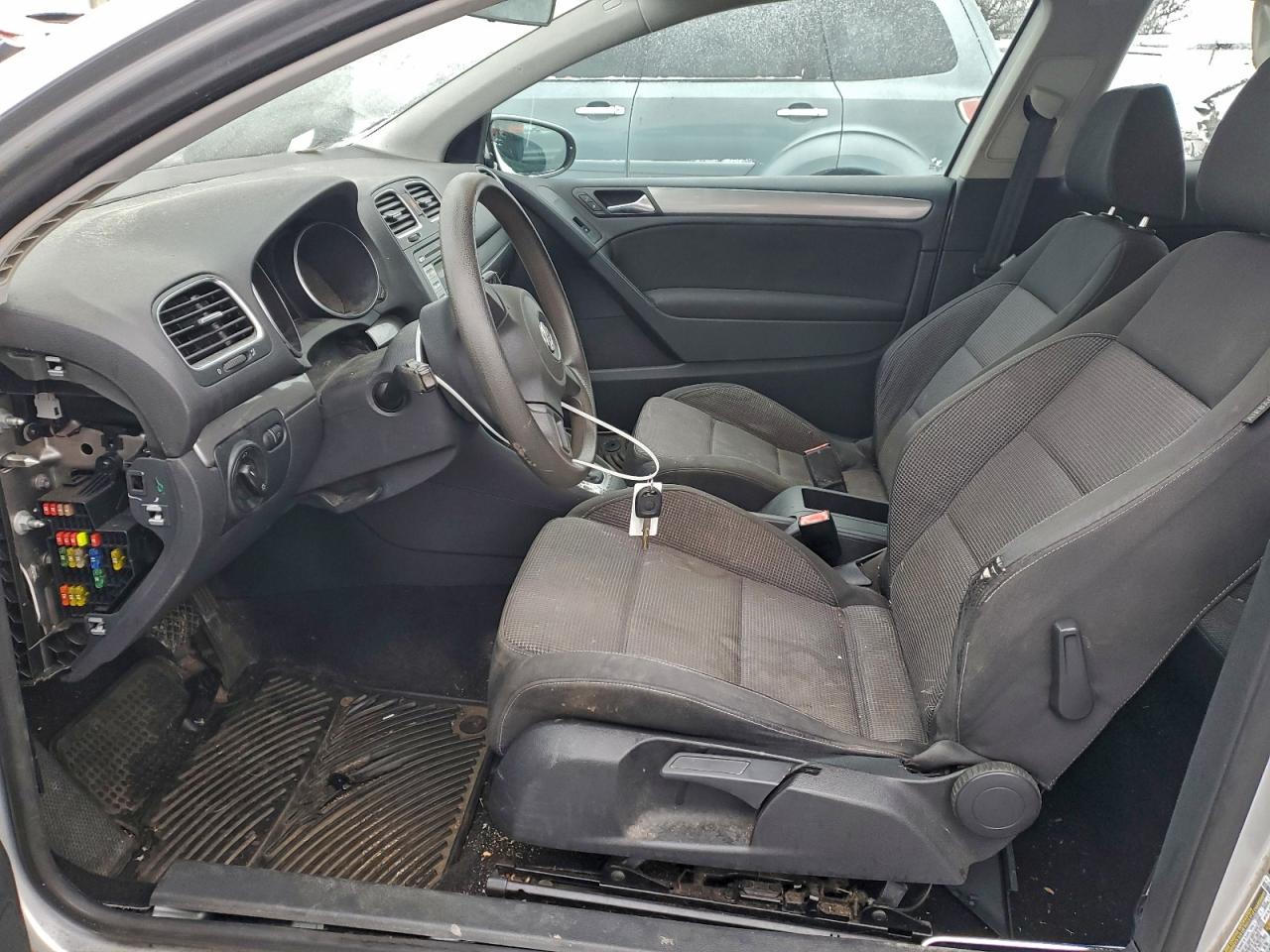 2010 Volkswagen Golf VIN: WVWBB7AJXAW301733 Lot: 96779215