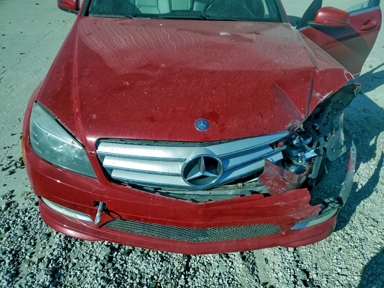 2011 Mercedes-Benz C 300 4Matic VIN: WDDGF8BB0BR180062 Lot: 95156715