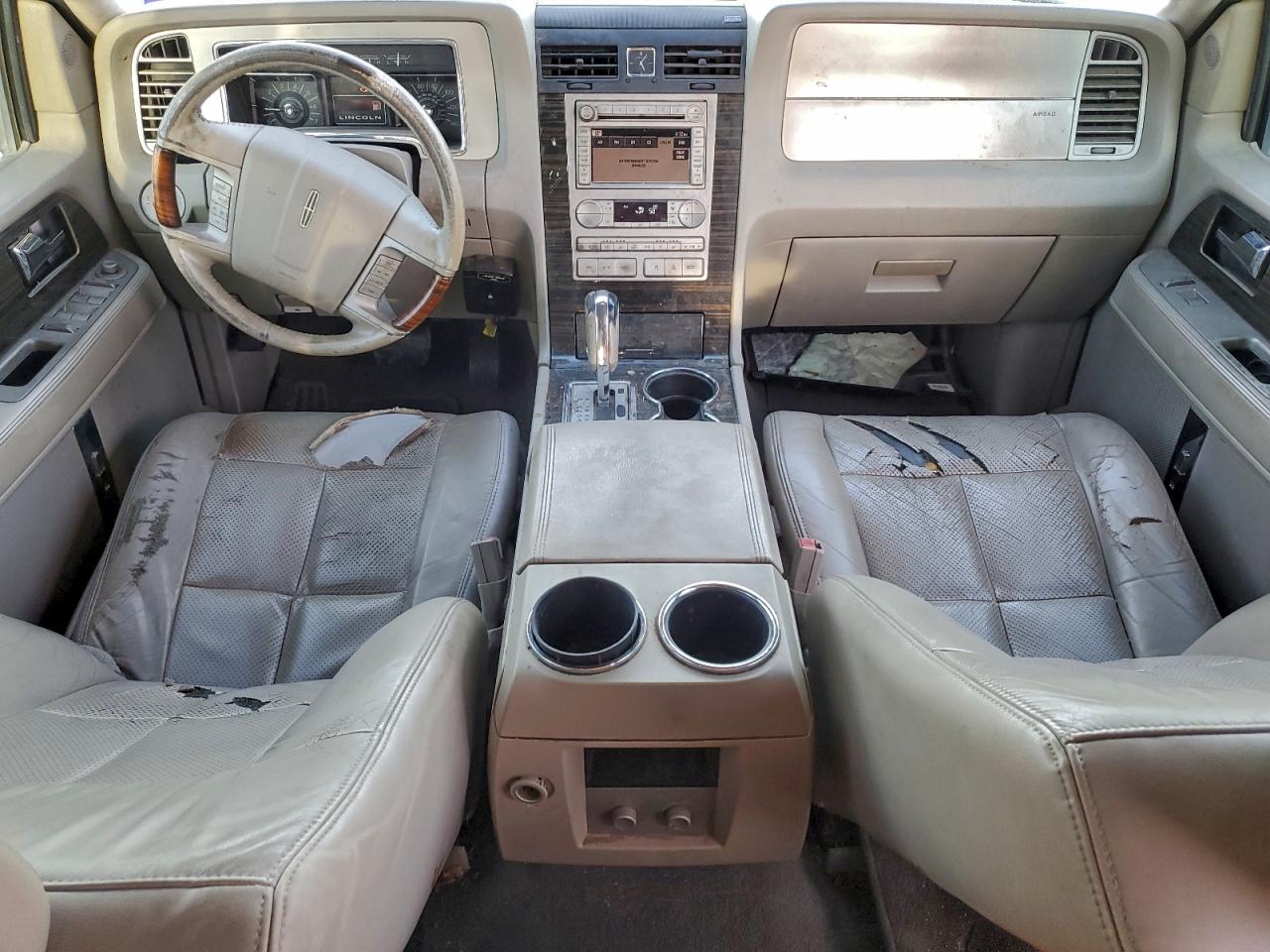 2008 Lincoln Navigator VIN: 5LMFU27568LJ21825 Lot: 96996105