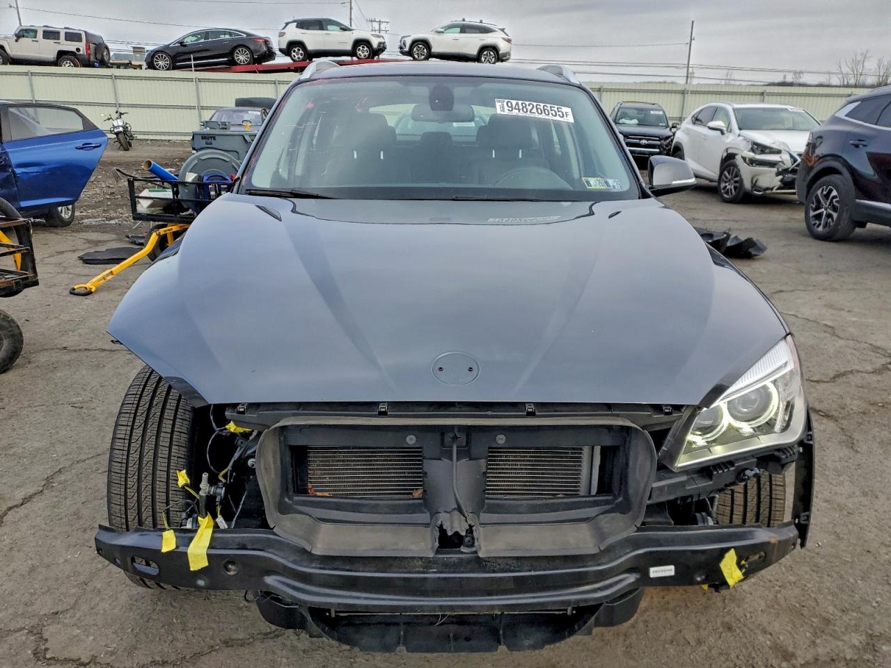 Фото: WBAVL1C50FVY35521